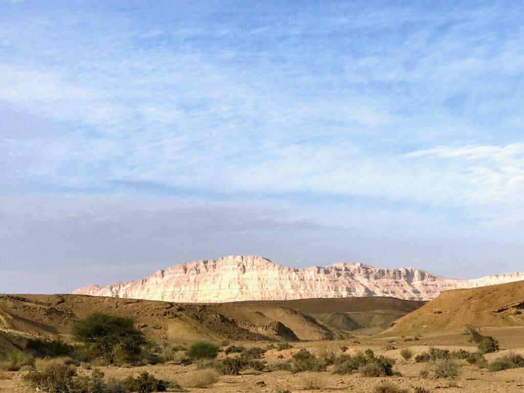 Ramon Crater - Ardon Mountain