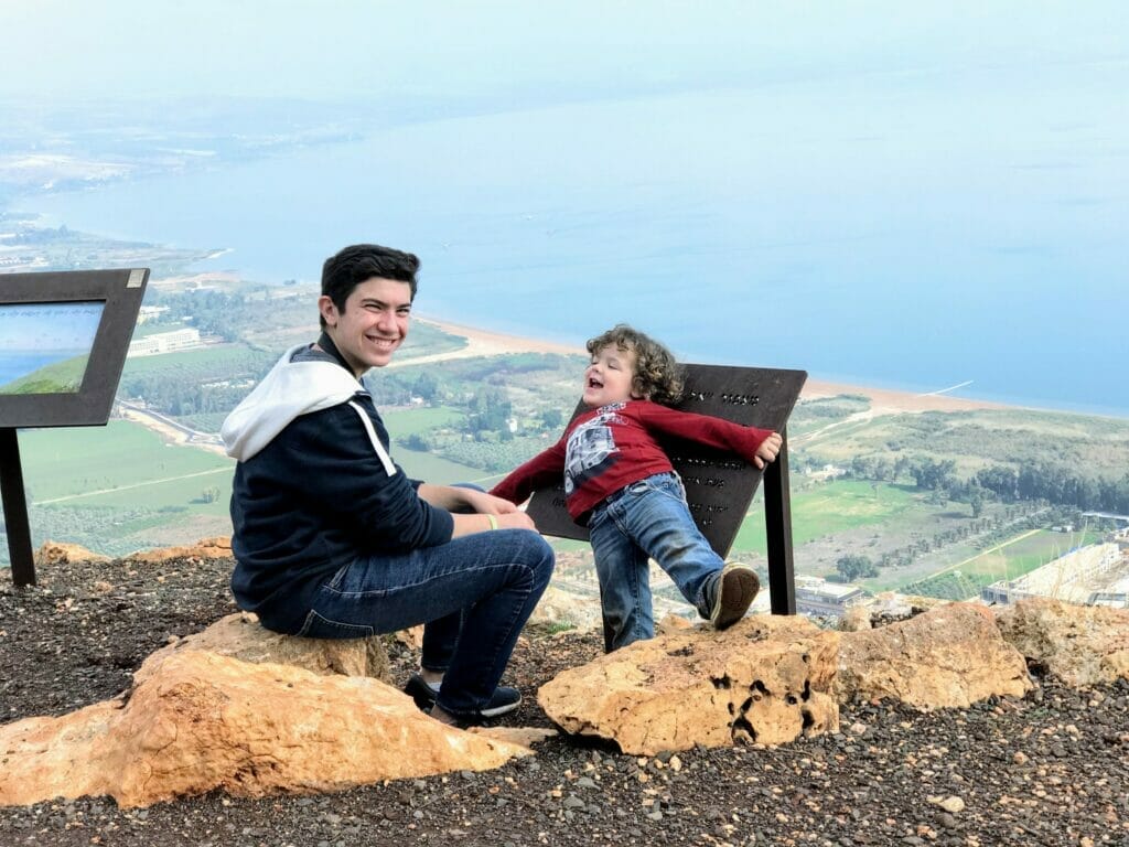 Ten Hikes for Kids Pesach