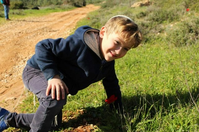 Nahal Hameara Israel hike.