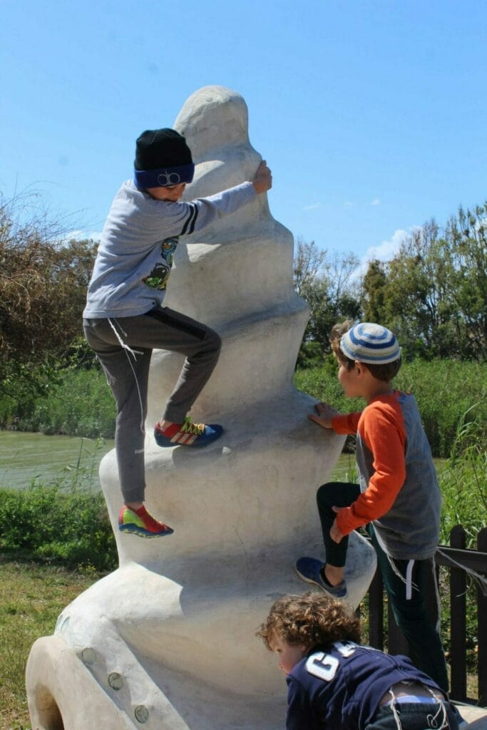 Nahal Lachish Park Walk
