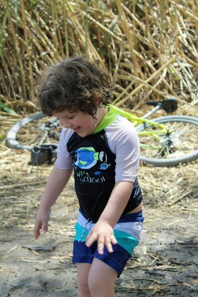 Nahal HaKibbutzim hike.