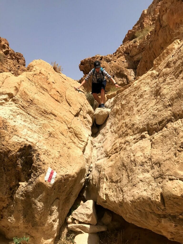 Nahal Dragot Circular Hike.