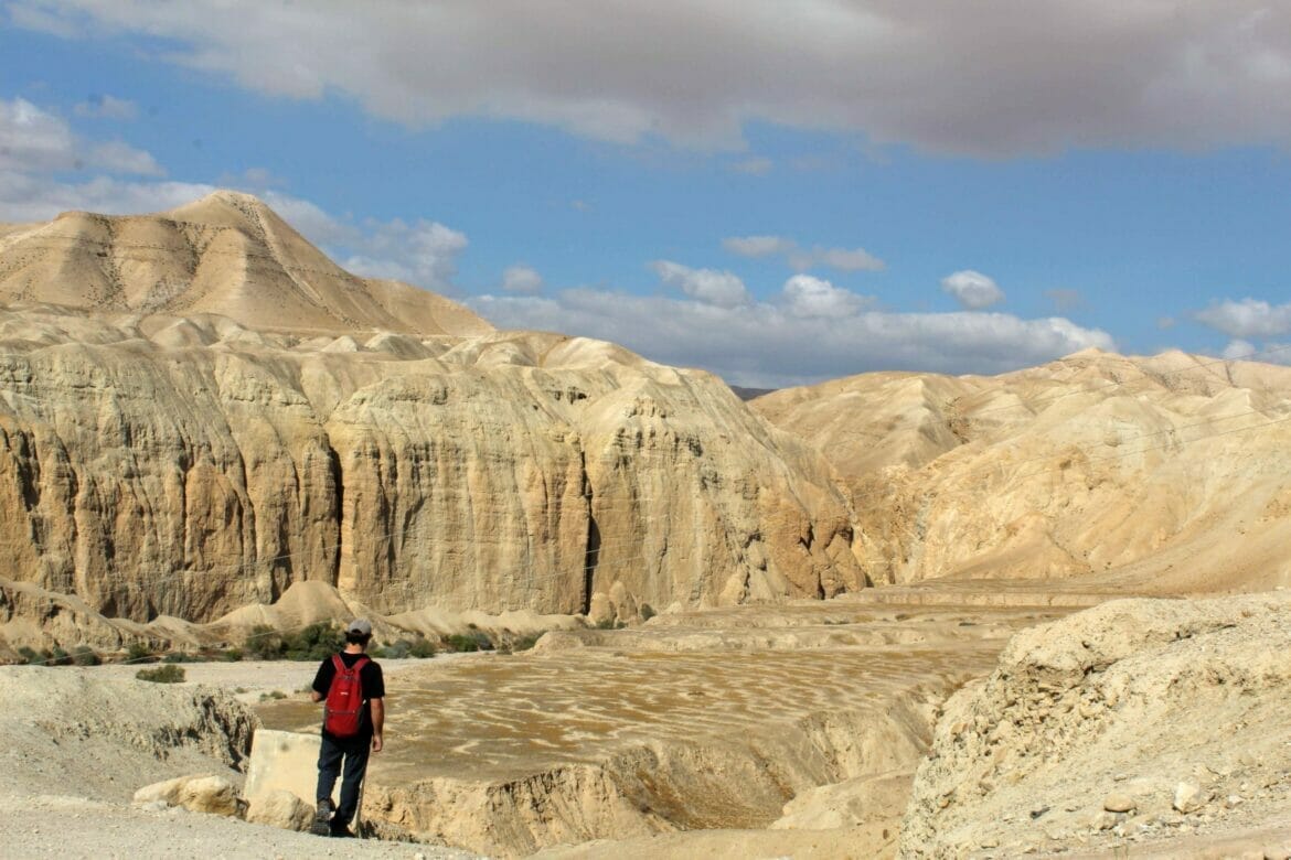 Nahal Og – Climbing Canyon Walls