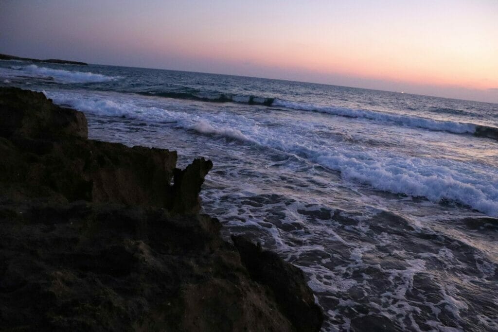 Dor HaBonim Beach Trail hike.