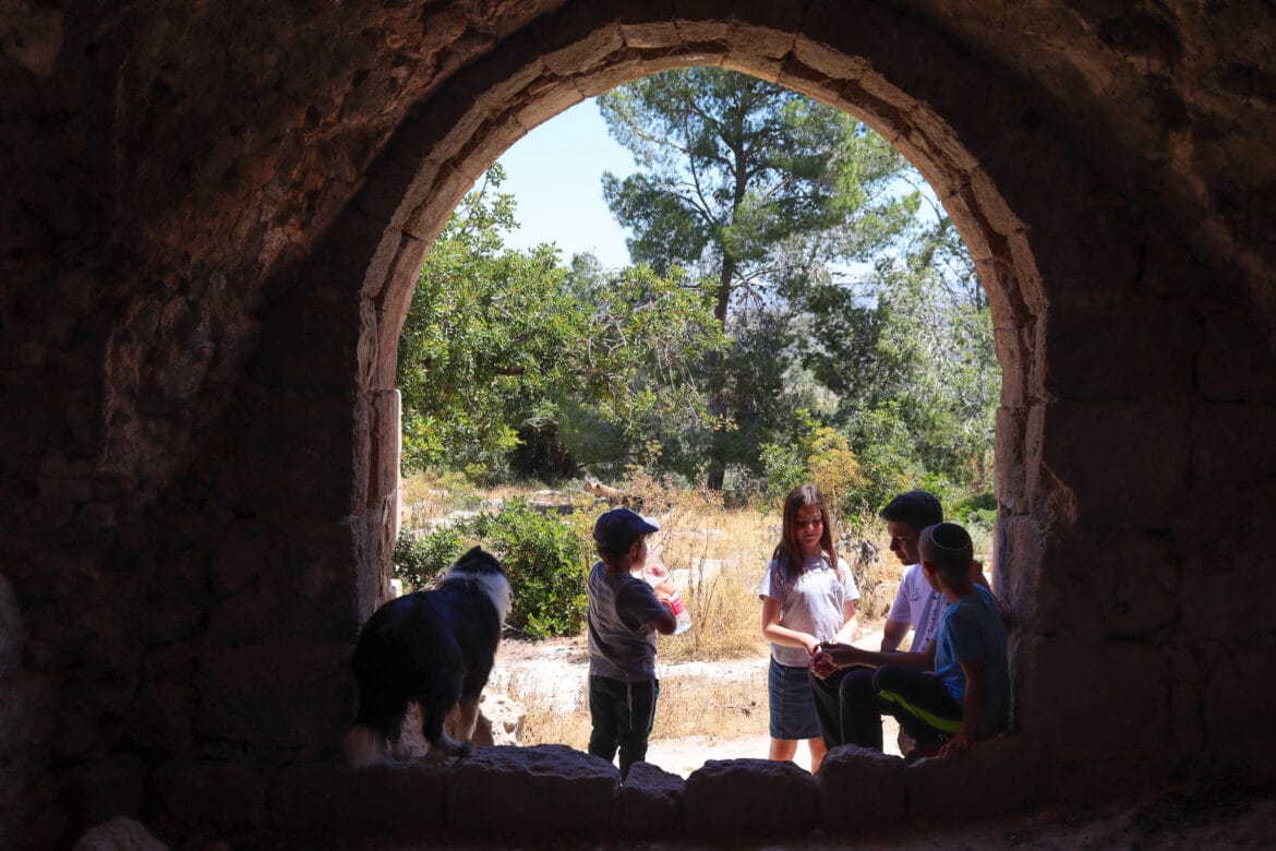 Gevaot Gad – Climb to a Sheikh’s Tomb