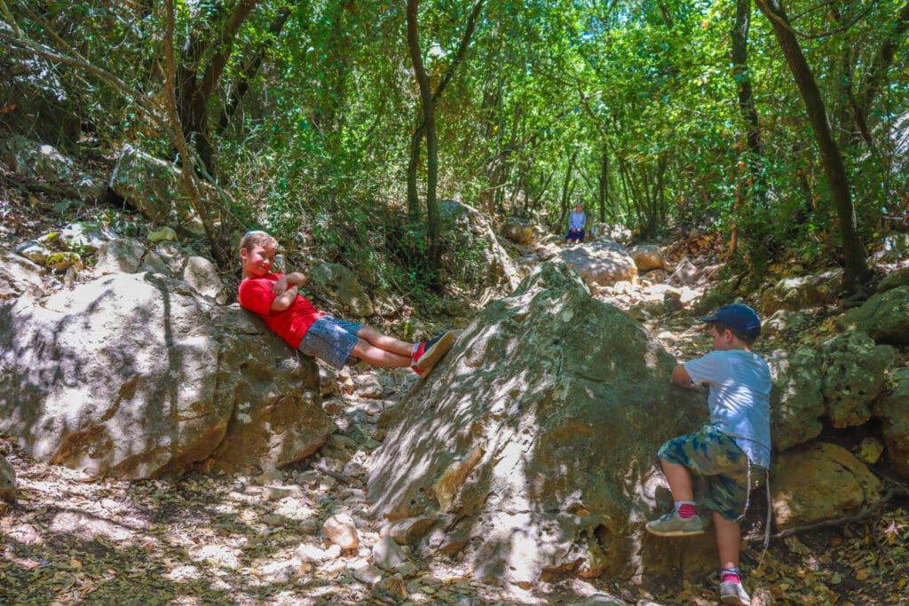 Best hikes for summer in Israel.
Jul hikes
Israel hikes for summer