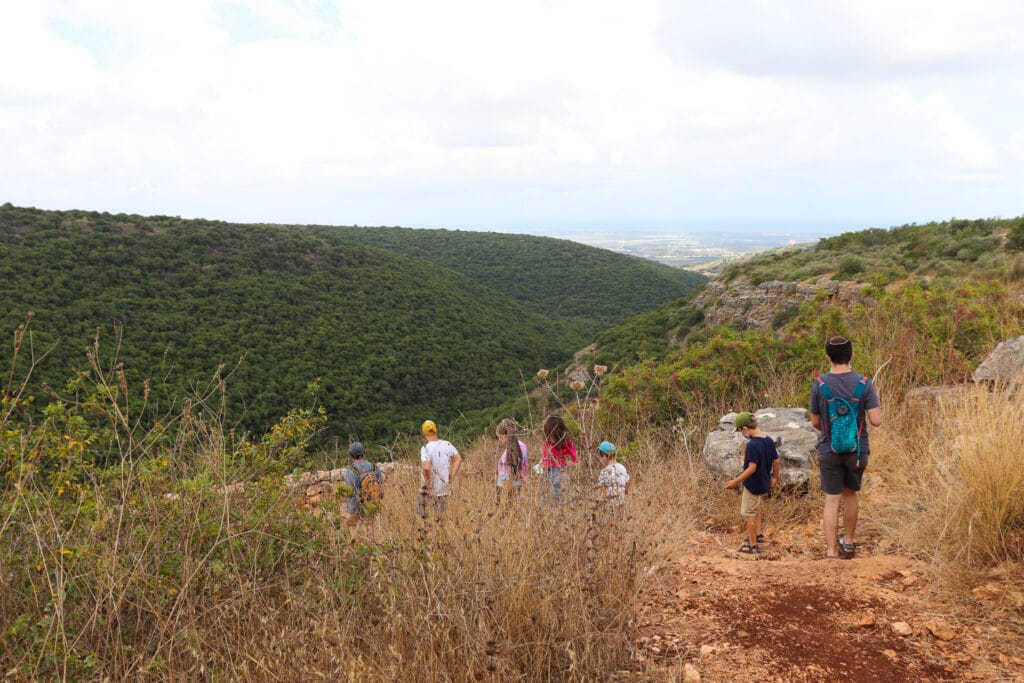 Nahal Yehiam hike