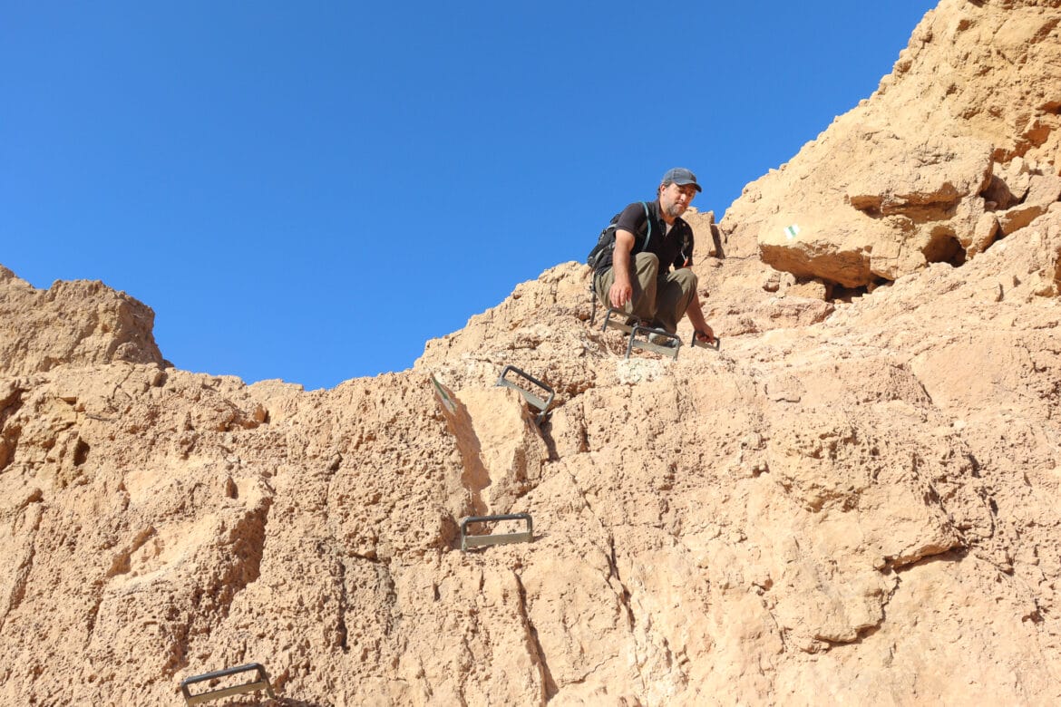 Ma’ale Akravim and Nahal Gov Desert Trek