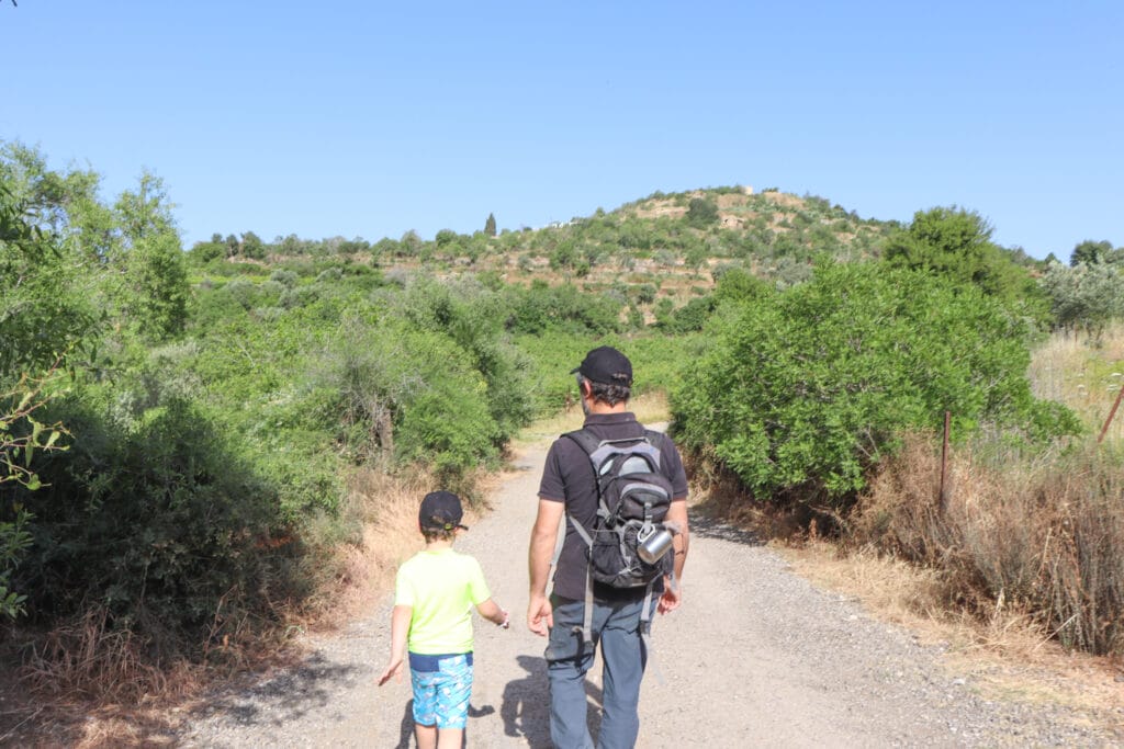 hike to Ein Tzova