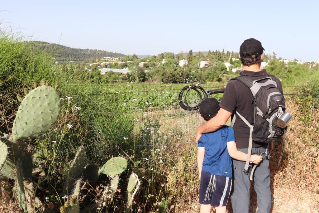 Tel Tzova Ein Tzova Hike