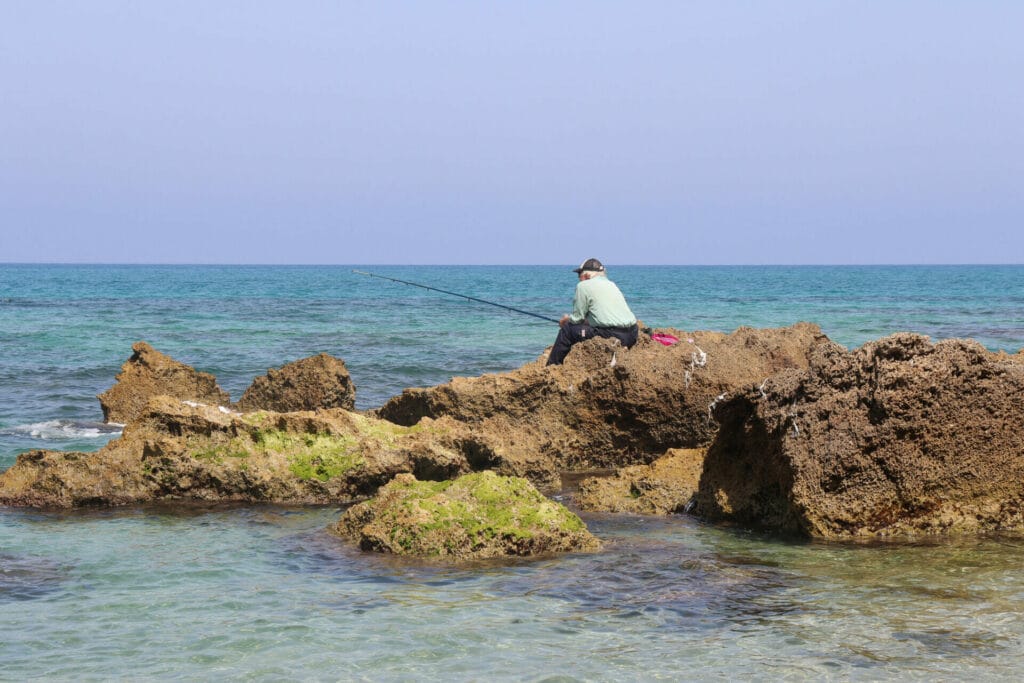 Gdor beach nature reserve hike