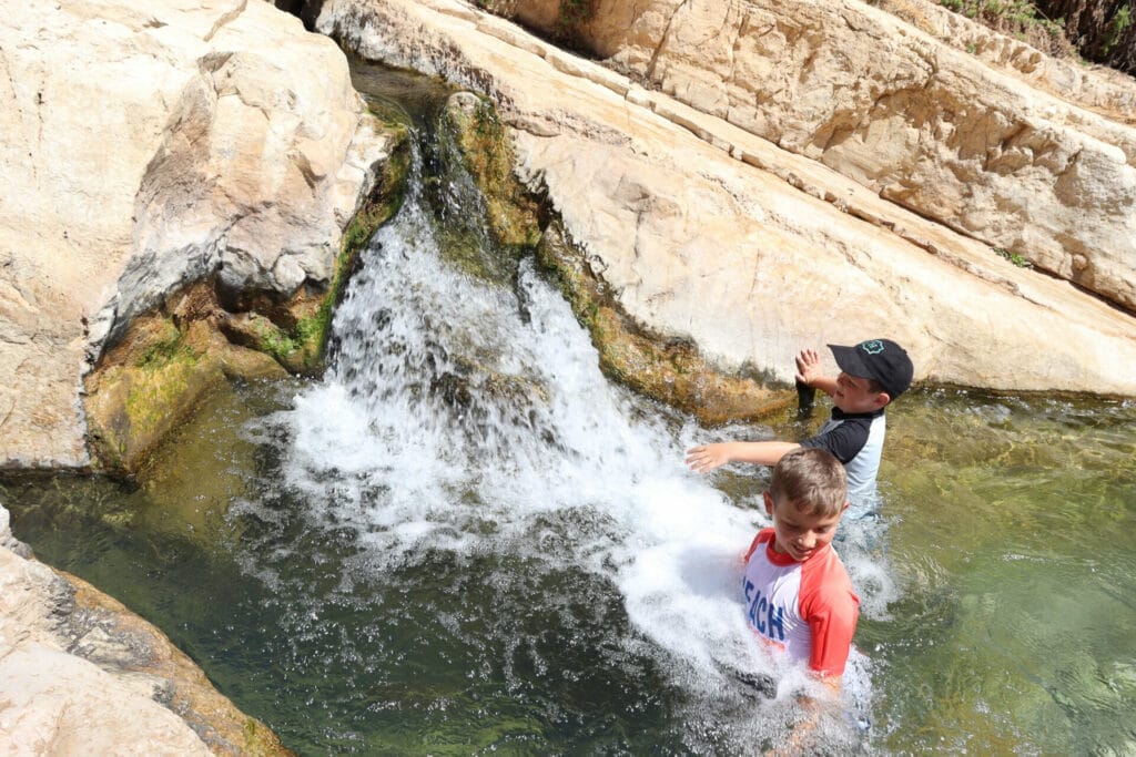 Water hikes jerusalem