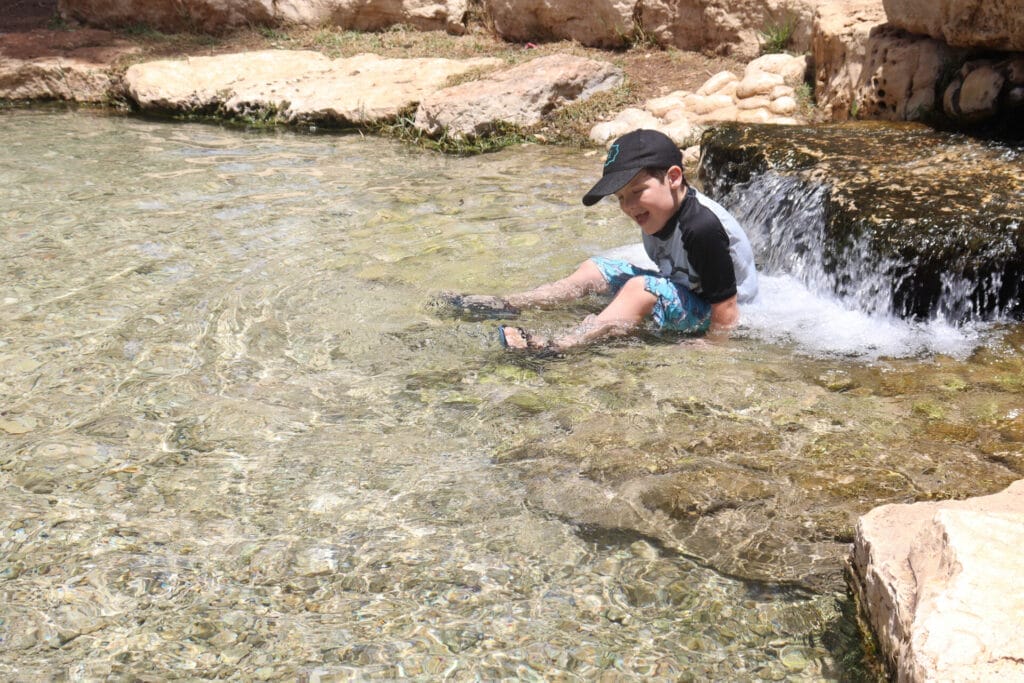 Water hikes jerusalem