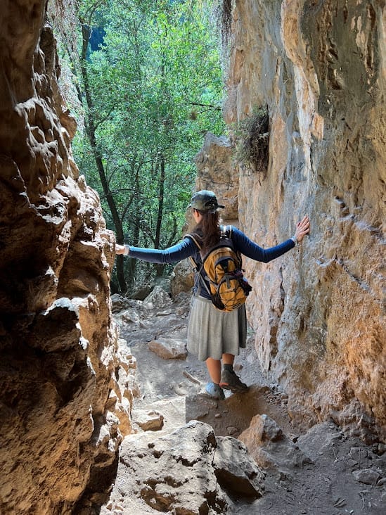 Nahal Serach Nahal Betzet Hike