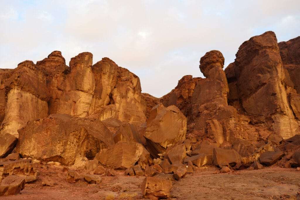 Timna Park Solomon's Pillars hike