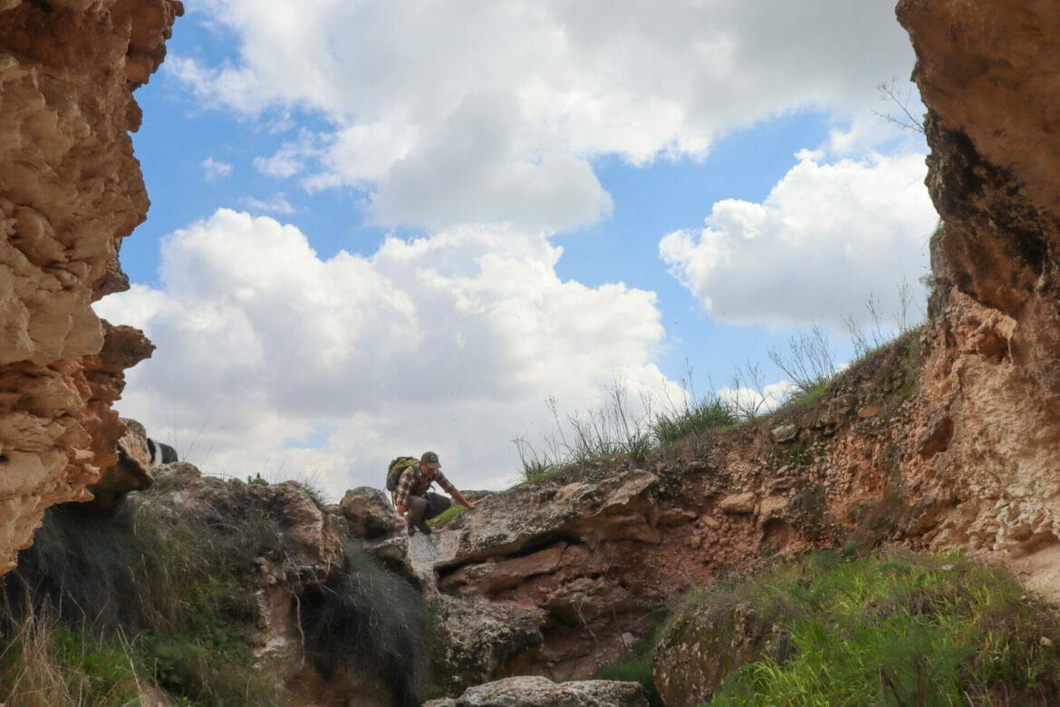 Gevaot Gad: Hills and Tunnels