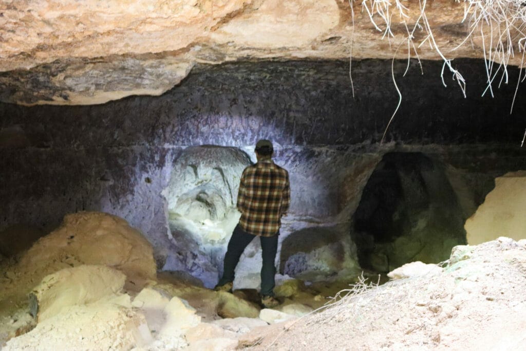 Adulam Hurvat Yonim hike Israel