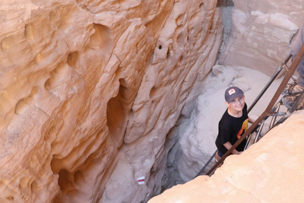 Arches Trail Park Timna Eilat hike