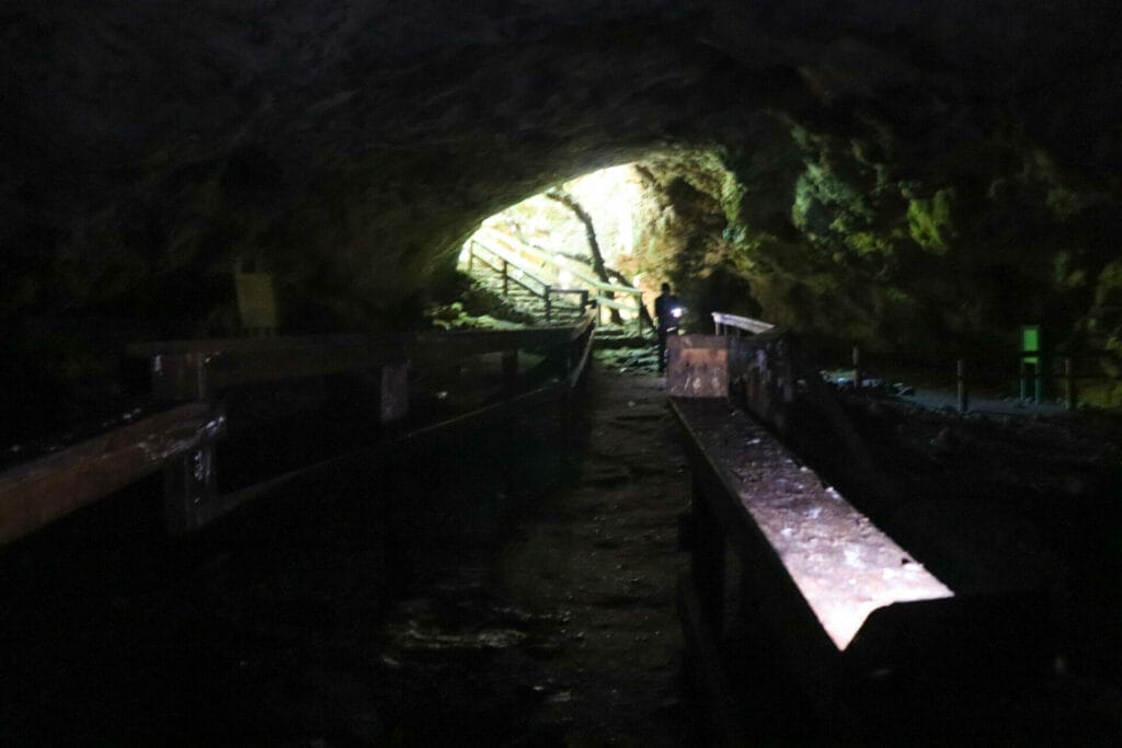 Nahal HaMeara hike Jerusalem