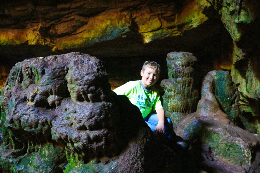 Alma cave hike golan