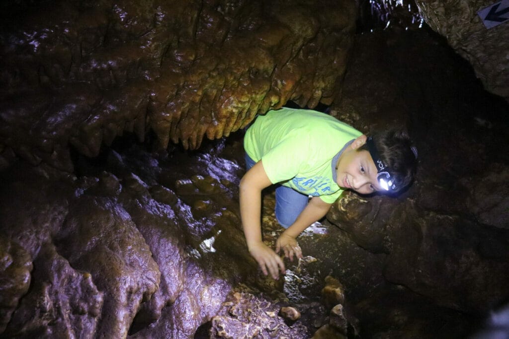 Alma cave hike golan