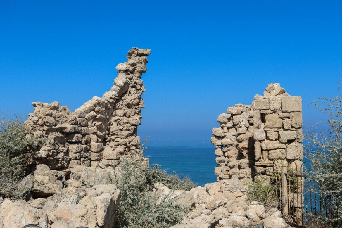 Tel Ashkelon – An Ancient City on the Coast