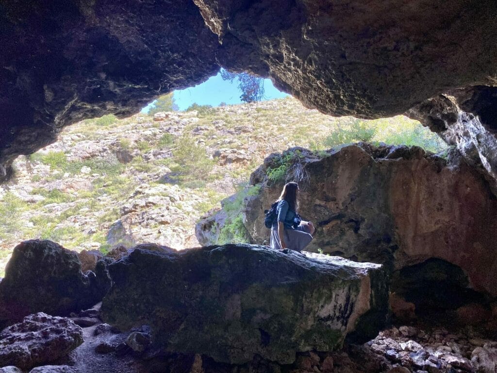 family hikes in israel sukkot 2023