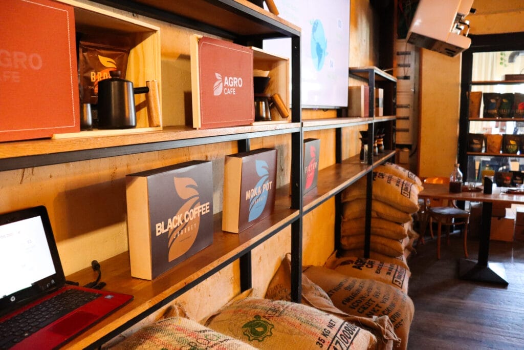 Park Britannia cafe hike